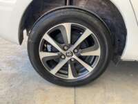 Toyota Prius 2020 5p C Híbrido L4/1.5 Aut  2020 Toyota Prius Venta Llantas 7