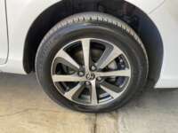 Toyota Prius 2020 5p C Híbrido L4/1.5 Aut  2020 Toyota Prius Venta Llantas 10