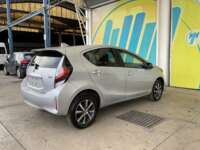 Toyota Prius 2021 5p C Híbrido L4/1.5 Aut 2021 Toyota Prius Venta Exteriores 5