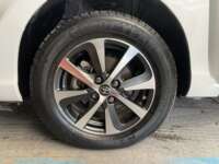 Toyota Prius 2020 5p C Híbrido L4/1.5 Aut  2020 Toyota Prius Venta Llantas 1