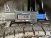 Toyota Prius 2020 5p C Híbrido L4/1.5 Aut  2020 Toyota Prius Venta Llantas 6