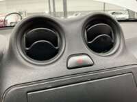 Nissan Versa 2022 4p Advance L4/1.6 Man 2022 Nissan Versa Venta Interiores 4