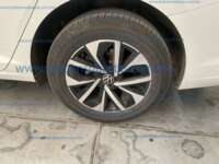 Volkswagen Jetta 2025 4p Comfortline L4/1.4/T Tiptronic Línea Nueva IMG_0176