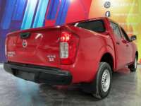 Nissan NP300 Frontier 2018 4p SE L4/2.5 Man A/A Paq. Seg. 2018 Nissan NP300 Frontier Venta Exteriores 7