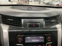 Nissan NP300 Frontier 2018 4p SE L4/2.5 Man A/A Paq. Seg. 2018 Nissan NP300 Frontier Venta Interiores 5