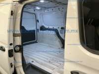 Volkswagen Caddy 2023 5p Maxi L4/2.0/T TDI Man 2023 Volkswagen Caddy Ingreso Interiores 17