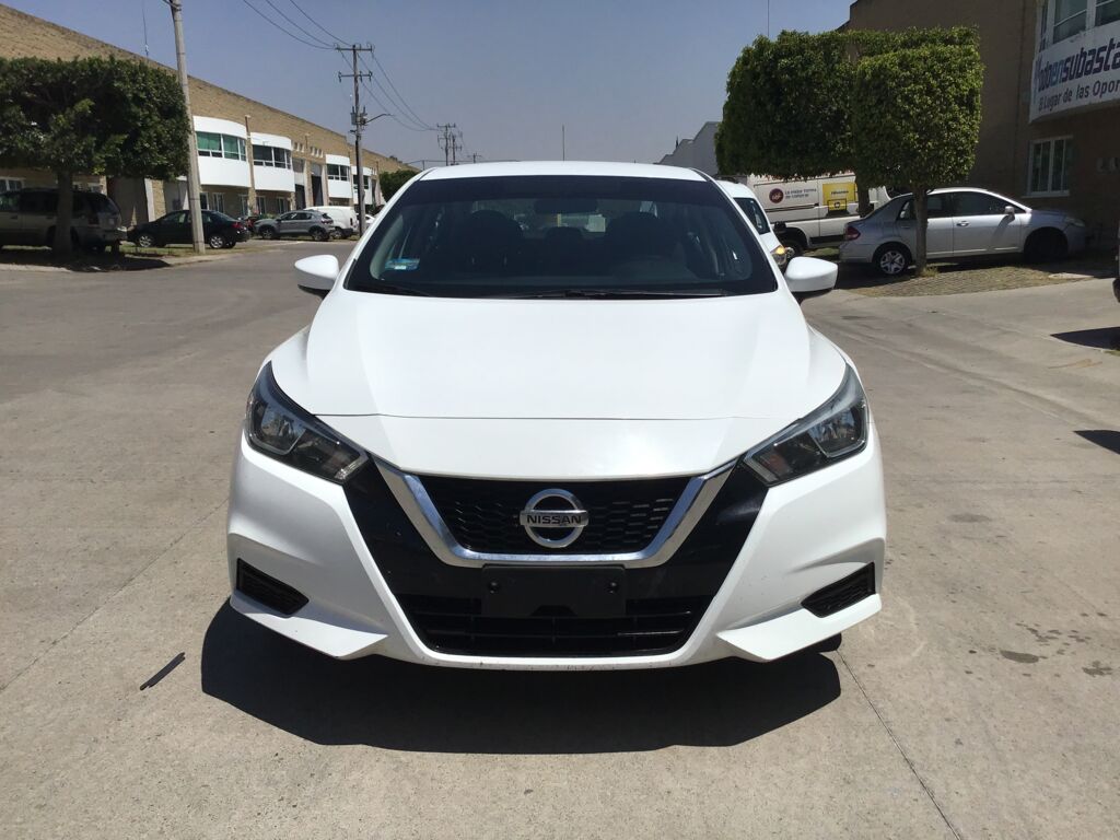 Nissan Versa 2021 4p Sense L4/1.6 Aut 2021 Nissan Versa Venta Exteriores 2
