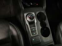 Ford Escape 2021 5p SEL Limited Híbrida L4/2.5 iVCT eCVT 2021 Ford Escape Venta Interiores 18