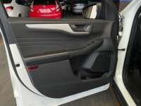 Ford Escape 2022 5p SE Híbrida L4/2.5 Aut 2022 Ford Escape Venta Interiores 18