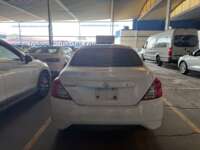 Nissan V-Drive 2022 4p L4/1.6 Man IMG_2852