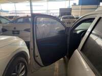 Nissan V-Drive 2022 4p L4/1.6 Man IMG_2854