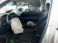 Nissan V-Drive 2022 4p L4/1.6 Man IMG_2855