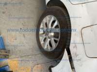 Nissan V-Drive 2022 4p L4/1.6 Man IMG_3410