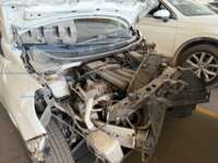 Nissan V-Drive 2022 4p L4/1.6 Man IMG_2889