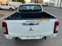 Mitsubishi L200 2022 4p GLX Doble Cabina L4/2.4/T Diesel Man 4X4 2022 Mitsubishi L200 Venta Cajuela 1