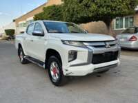 Mitsubishi L200 2022 4p GLX Doble Cabina L4/2.4/T Diesel Man 4X4 2022 Mitsubishi L200 Venta Exteriores 3