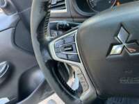 Mitsubishi L200 2022 4p GLX Doble Cabina L4/2.4/T Diesel Man 4X4 2022 Mitsubishi L200 Venta Interiores 6