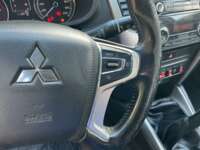 Mitsubishi L200 2022 4p GLX Doble Cabina L4/2.4/T Diesel Man 4X4 2022 Mitsubishi L200 Venta Interiores 7