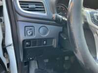 Mitsubishi L200 2022 4p GLX Doble Cabina L4/2.4/T Diesel Man 4X4 2022 Mitsubishi L200 Venta Interiores 9