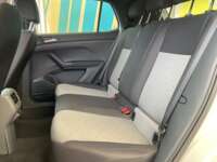 Volkswagen T-Cross 2021 5p Comfortline L4/1.6 Tiptronic 2021 Volkswagen T-Cross Venta Interiores 21