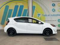 Toyota Prius 2020 5p C Híbrido L4/1.5 Aut  2020 Toyota Prius Venta Exteriores 4