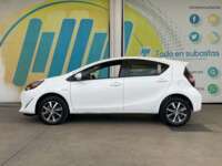 Toyota Prius 2020 5p C Híbrido L4/1.5 Aut  2020 Toyota Prius Venta Exteriores 8