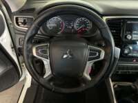 Mitsubishi L200 2022 4p GLX Doble Cabina L4/2.4 Man 2022 Mitsubishi L200 Venta Interiores 1