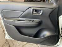 Mitsubishi L200 2022 4p GLX Doble Cabina L4/2.4 Man 2022 Mitsubishi L200 Venta Interiores 14