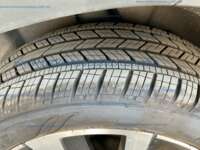 Volkswagen Taos 2024 5p Highline L4/1.4/T Aut IMG_0502