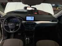 Ford Escape 2022 5p SE Híbrida L4/2.5 Aut 2022 Ford Escape Venta Interiores 4