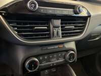 Ford Escape 2022 5p SE Híbrida L4/2.5 Aut 2022 Ford Escape Venta Interiores 10