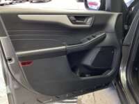 Ford Escape 2022 5p SE Híbrida L4/2.5 Aut 2022 Ford Escape Venta Interiores 18