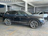 Volkswagen Tiguan 2024 5p R-Line 10 Años L4/2.0/T Aut IMG_9316