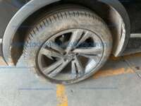 Volkswagen Tiguan 2024 5p R-Line 10 Años L4/2.0/T Aut IMG_9361