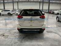 Nissan X-Trail 2022 5p Advance 2 Row L4/2.5 CVT 2022 Nissan X-Trail Ingreso Exteriores 4
