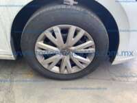 Volkswagen Jetta 2024 4p Comfortline L4/1.4/T Tiptronic IMG_9503