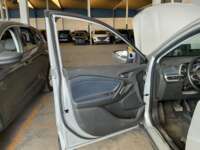 Chevrolet Tracker 2023 5p Premier L3/1.2/T Aut   IMG_8436