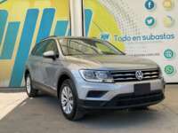 Volkswagen Tiguan 2021 5p Trendline Plus L4/1.4/T Aut 2021 Volkswagen Tiguan Venta Exteriores 3