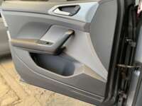 Volkswagen T-Cross 2021 5p Comfortline L4/1.6 Aut 2021 Volkswagen T-Cross Venta Interiores 20