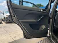 Volkswagen T-Cross 2021 5p Comfortline L4/1.6 Aut 2021 Volkswagen T-Cross Venta Interiores 22