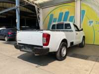 Nissan NP300 Pick Up 2021 2p L4/2.5 Man DH A/A 2021 Nissan NP300 Pick Up Venta Exteriores 5