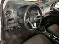 Nissan NP300 Pick Up 2021 2p L4/2.5 Man DH A/A 2021 Nissan NP300 Pick Up Venta Interiores 4