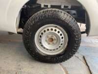 Nissan NP300 Pick Up 2021 2p L4/2.5 Man DH A/A 2021 Nissan NP300 Pick Up Venta Llantas 4