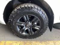 Toyota Hilux 2022 4p Doble Cabina Diesel L4/2.8/T Aut 4X4  2022 Toyota Hilux Venta Llantas 1