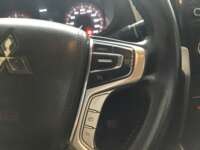 Mitsubishi L200 2022 4p GLS Doble L4/2.5/T Diesel Aut 4x4 2022 Mitsubishi L200 Venta Interiores 6