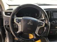 Mitsubishi L200 2022 4p GLS Doble L4/2.5/T Diesel Aut 4x4 2022 Mitsubishi L200 Venta Interiores 1