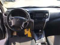 Mitsubishi L200 2022 4p GLS Doble L4/2.5/T Diesel Aut 4x4 2022 Mitsubishi L200 Venta Interiores 4