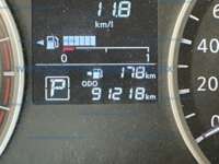 Nissan Versa 2021 4p Sense L4/1.6 CVT 2021 Nissan Versa Ingreso Interiores 4