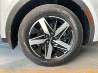 Kia Sorento 2021 5p EX L4/2.5 GDI Aut Línea Nueva 2021 Kia Sorento Venta Llantas 10