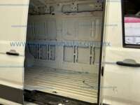 Volkswagen Crafter 2025 5p Van L4/2.0/TDI Man 3.5 Ton LWB A/A 2025 Volkswagen Crafter Ingreso Interiores 20